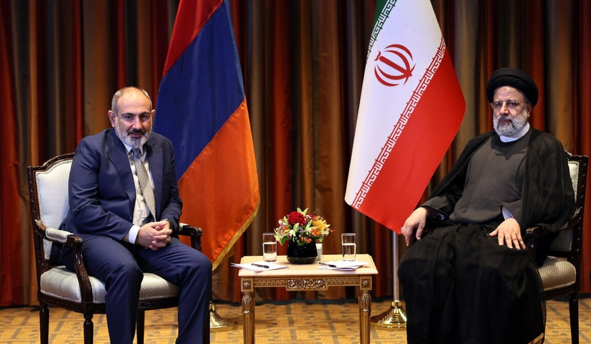 Փաշինյանն ու Իրանի նախագահը քննարկել են տարածաշրջանային զարգացումներին վերաբերող հարցեր