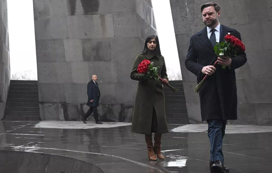 Վենսի այցը տարածաշրջան կհիշվի Ծիծեռնակաբերդի տհաճ դրվագով