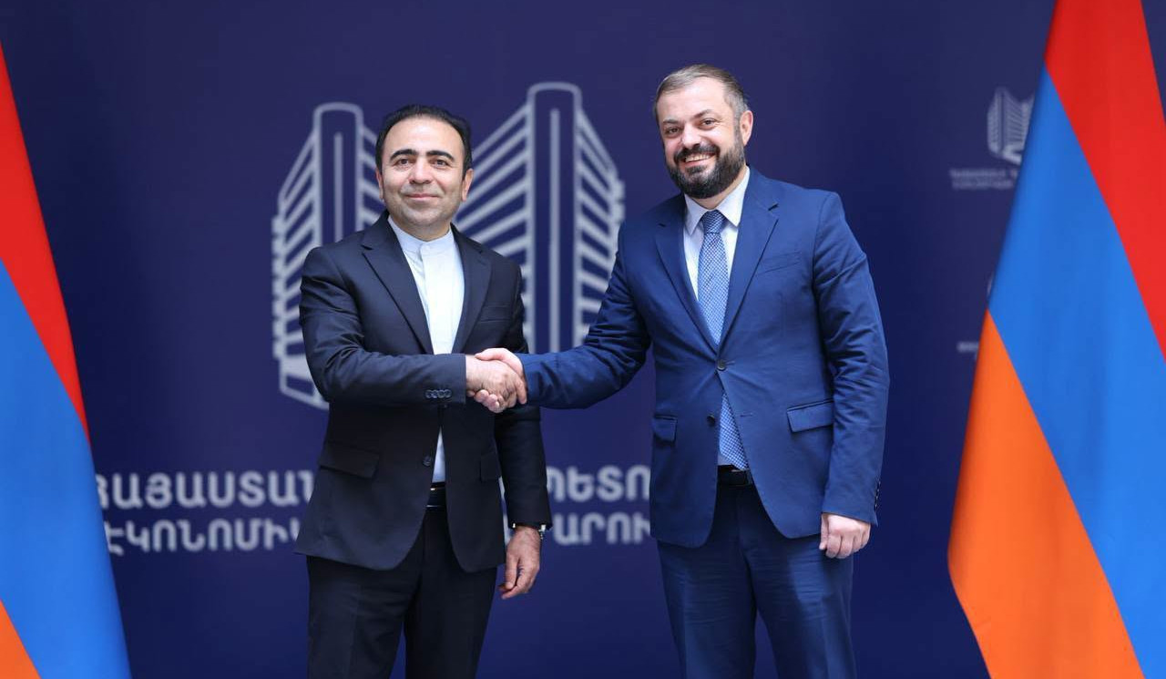 Գևորգ Պապոյանն ու Իրանի դեսպանը քննարկել են տնտեսական համագործակցության զարգացման հարցեր