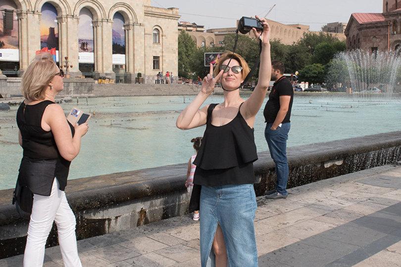 Простая арифметика Ваана Керобяна: к концу года в Армению приедет более миллиона туристов