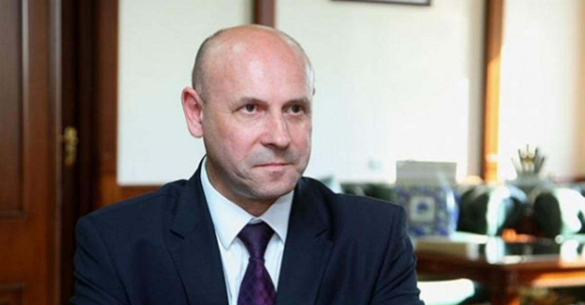 Секретарь Совбеза Армении выразил озабоченность послу Беларуси