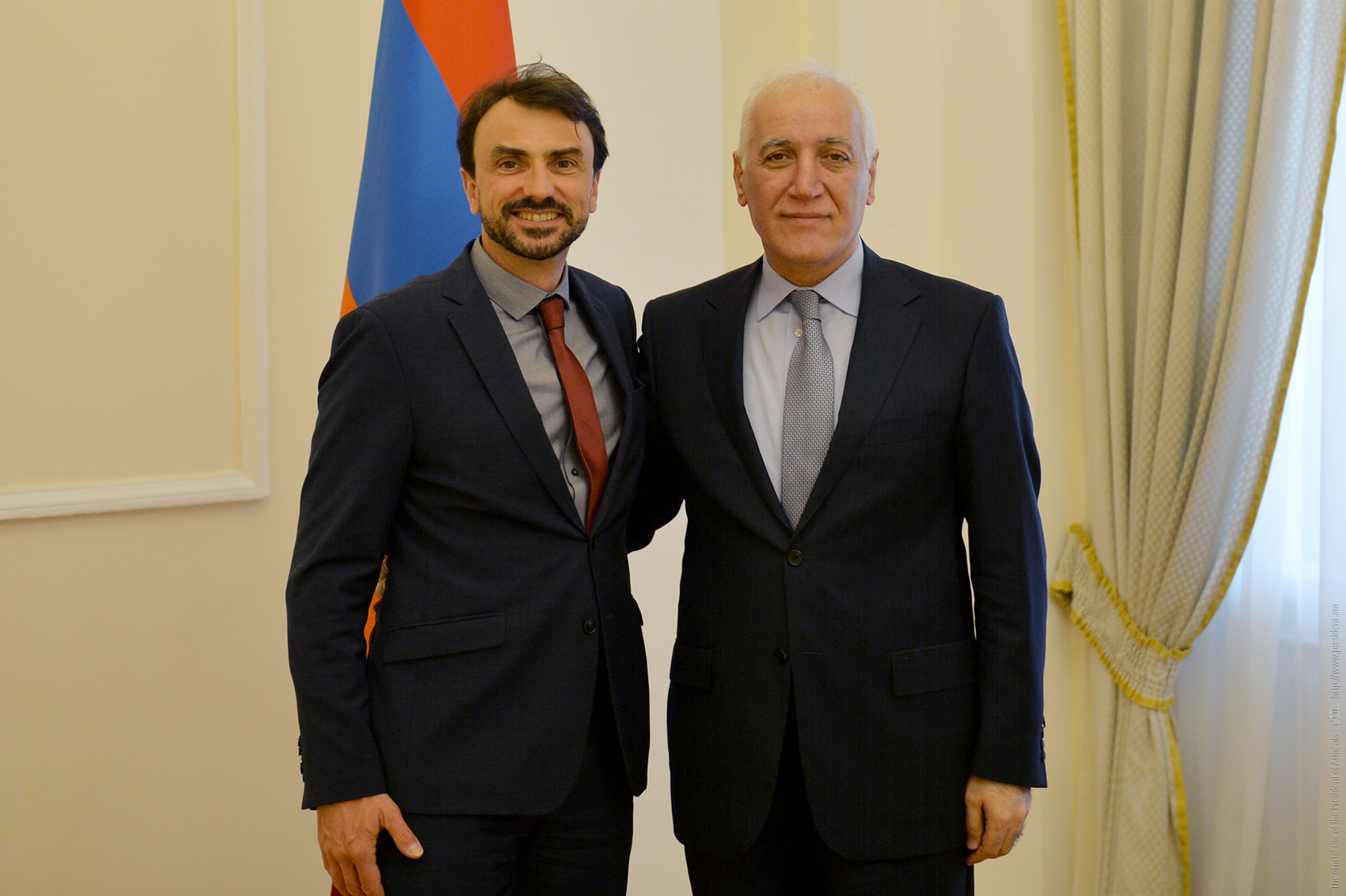 Президент Армении принял делегацию, возглавляемую мэром Лиона