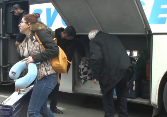 Автобусами из Еревана в Степанакерт за сутки доставлено 210 беженцев