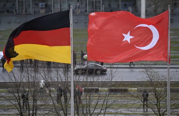 Немецких парламентариев предупредили о возможной слежке со стороны Турции
