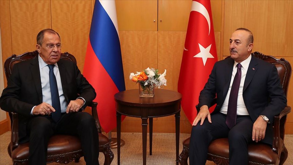 Лавров и Чавушоглу обсудили нормализацию отношений Армении с Азербайджаном и Турцией