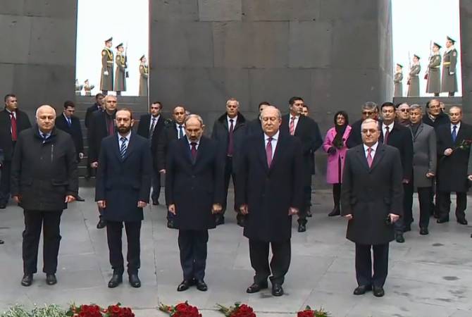 Высшее руководство Армении посетило мемориал Геноцида армян «Цицернакаберд» 
