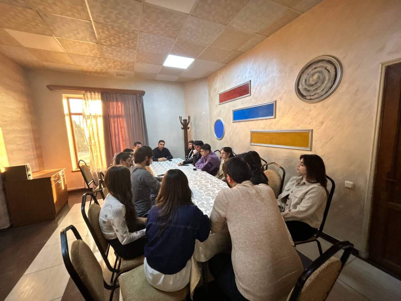 Повысить роль молодежи: Арман Гукасян стартовал ряд встреч в областях Армении