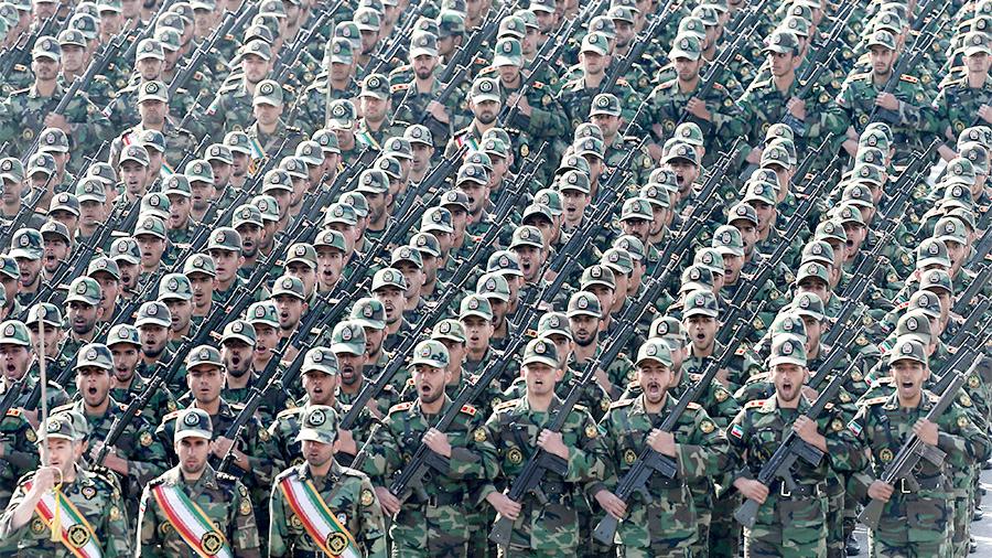 В Исфахане стартуют широкомасштабные военные учения «Eghtedar 97» 