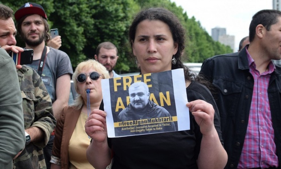 ԵԱՀԿ-ն դատապարտել է ադրբեջանցի ընդդիմադիր լրագրգող Մուխթարլիի գործով դատավճիռը