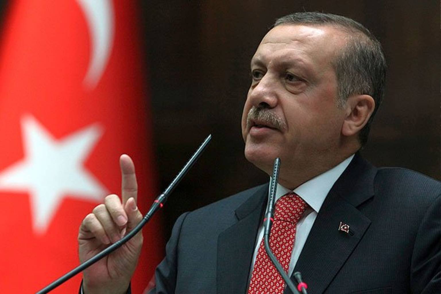 Эрдоган пригрозил очистить приграничные регионы Сирии от курдских отрядов