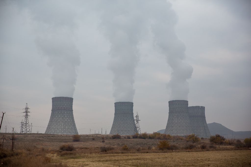 «Росатом» доставил на Армянскую АЭС второй турбогенератор