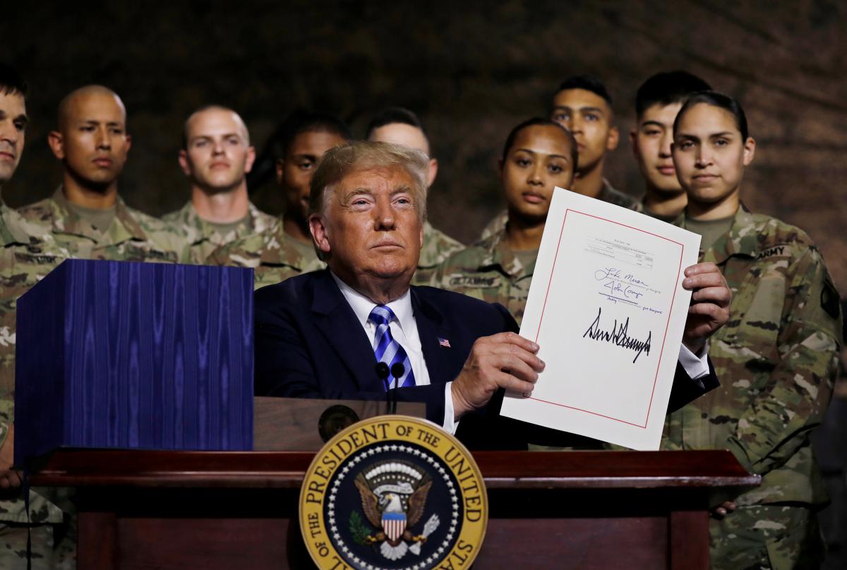 Дональд Трамп подписал оборонный бюджет США на 2019 год