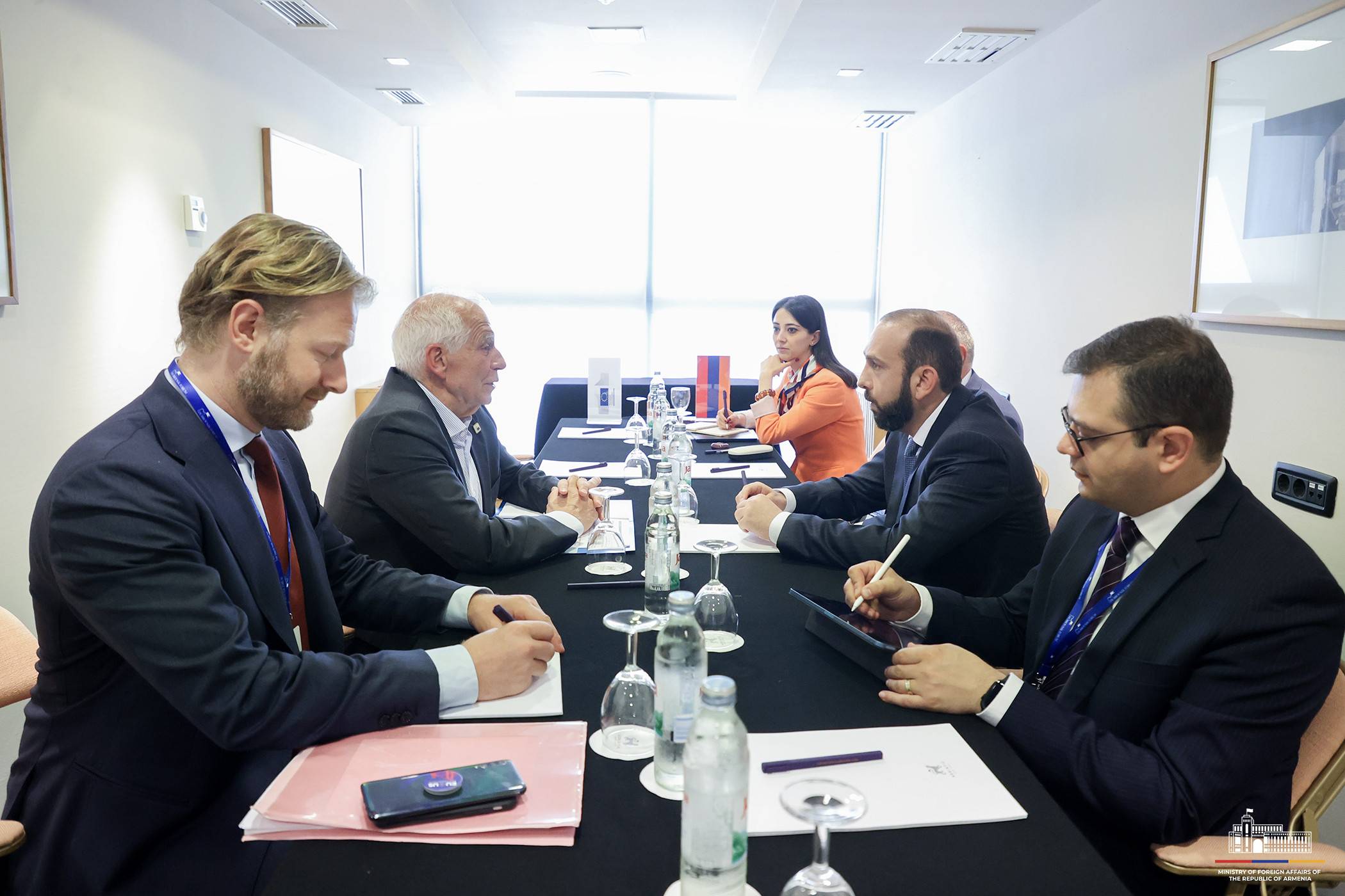 Арарат Мирзоян и Жозеп Боррель обсудили вопросы партнерства между Арменией и ЕС