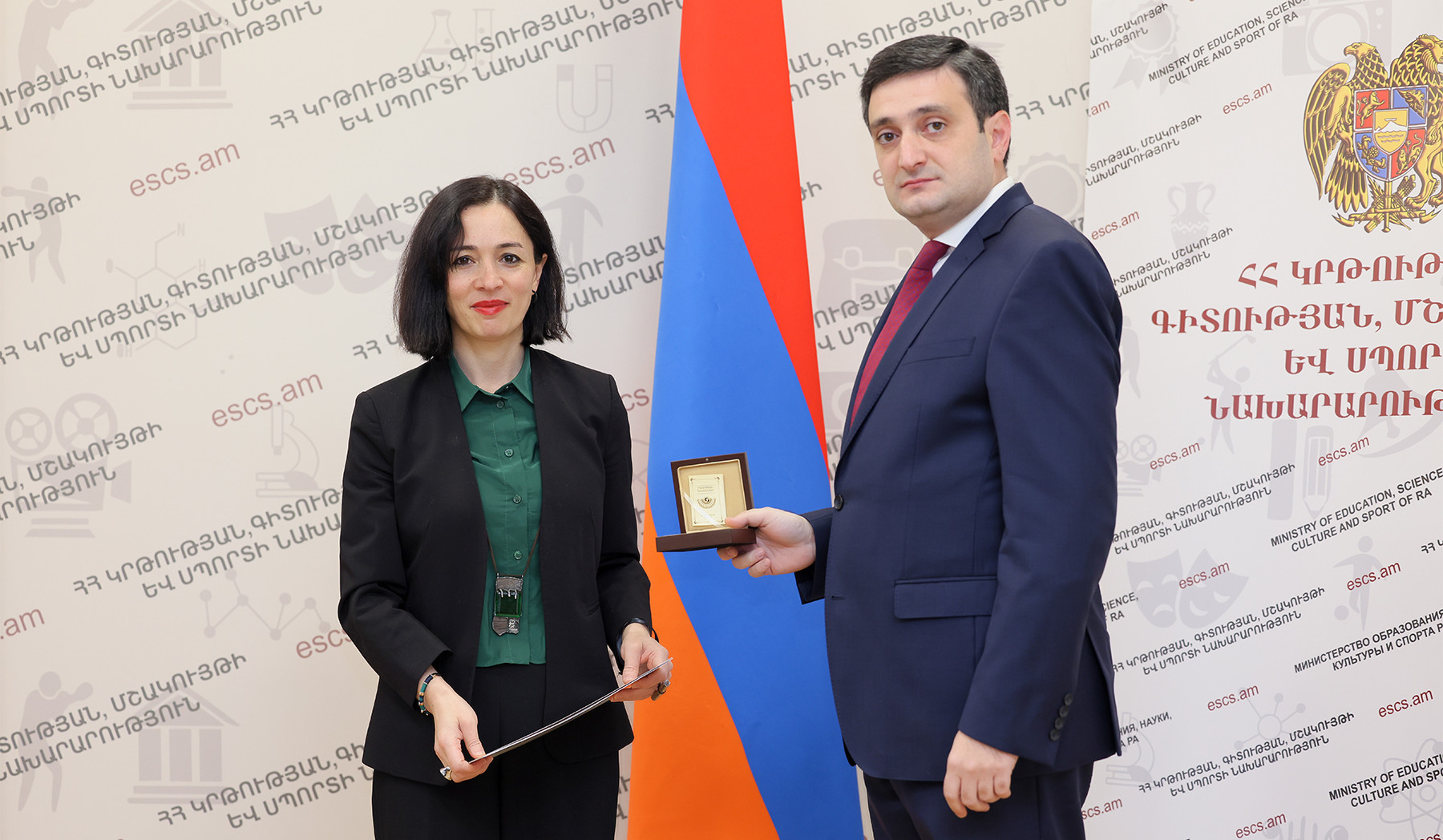 Կոմիտասի թանգարան-ինստիտուտի տնօրեն Նիկոլայ Կոստանդյանը պարգևատրվել է ԿԳՄՍՆ մեդալով