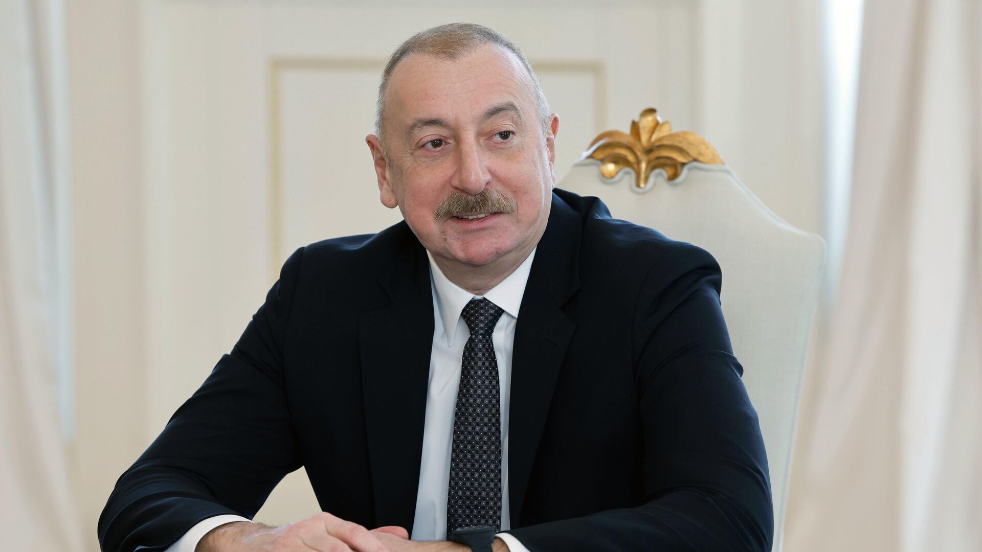  Алиев заявил об отсутствии планов вступления Азербайджана в ЕАЭС 