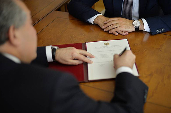 Президент Армении назначил послов в Черногории и Узбекистане