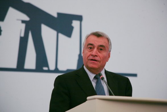 Министр: Азербайджан полностью готов к объединению энергосистем с Россией и Ираном