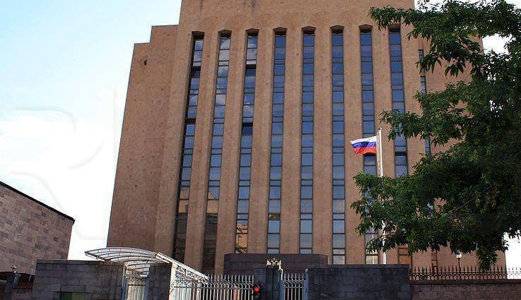 На территории Армении выборы президента РФ пройдут в один день - посольство