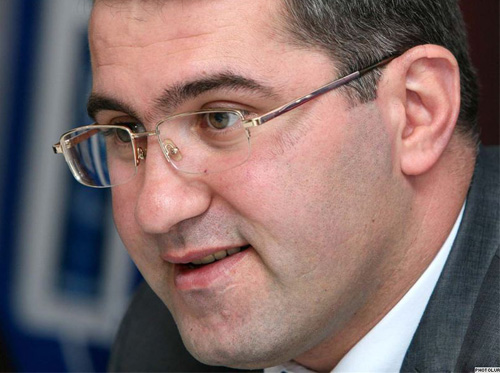 Արմեն Մարտիրոսյանը գրավի դիմաց ազատ կարձակվի