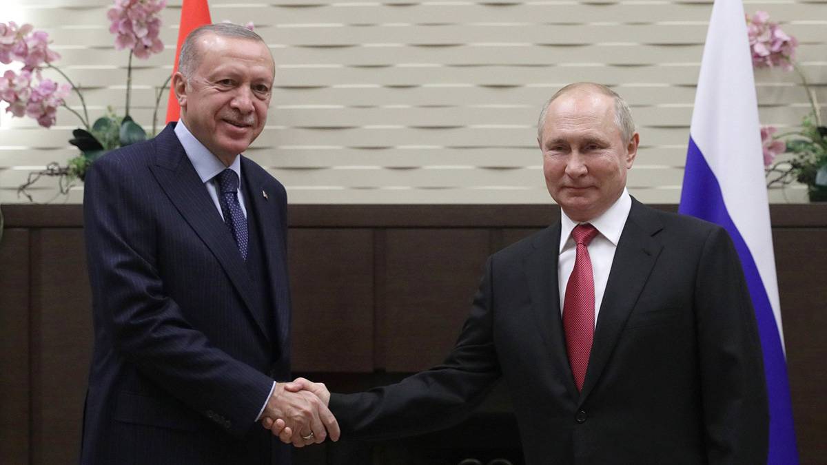 В Сочи начались переговоры Путина и Эрдогана в широком составе