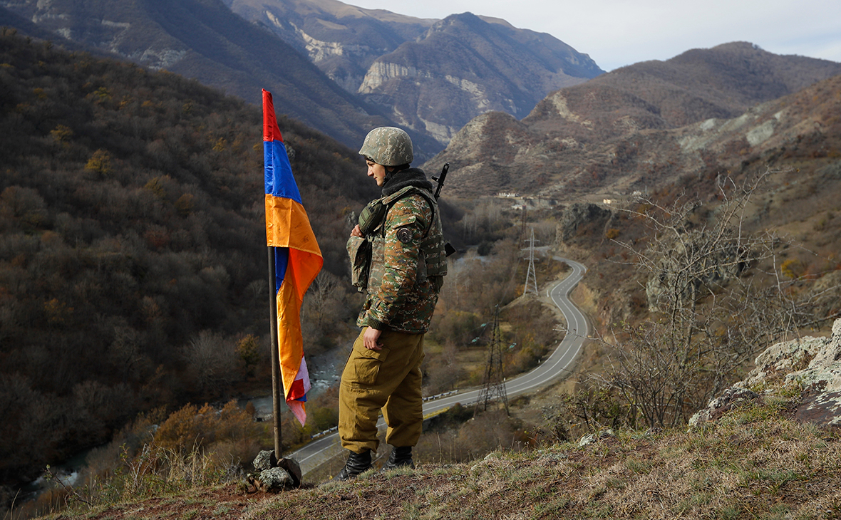 Армения предлагает создать демилитаризованную зону вокруг Нагорного Карабаха - Пашинян