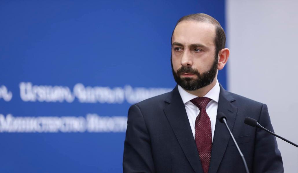 Армения готова в течение месяца подписать мирное соглашение с Азербайджаном - Мирзоян  