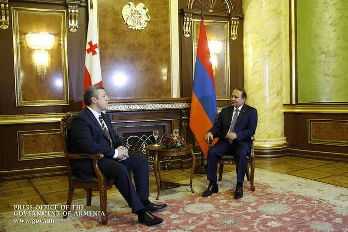 ՀՀ և Վրաստանի վարչապետները քննարկել են վրացական ընկերությունների մուտքը ԵԱՏՄ շուկա դյուրացնելու ուղիները