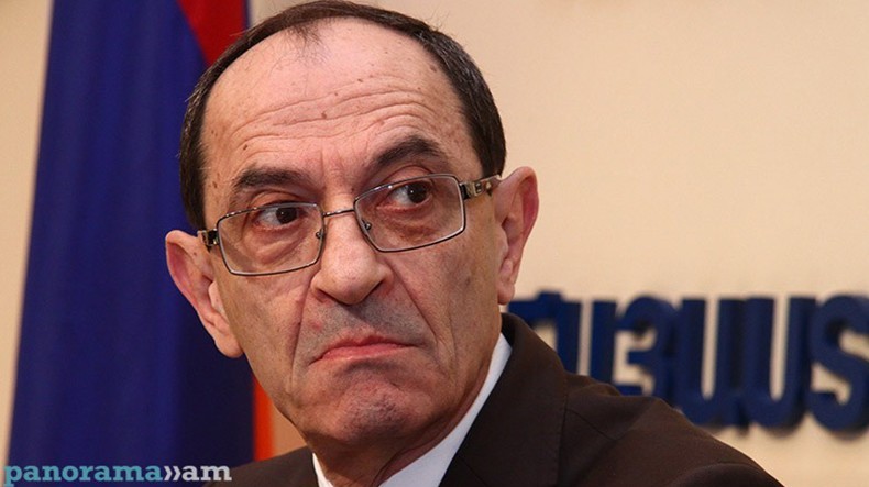Армения обратилась в МИД РФ для разъяснений в связи с запретом на въезд политолога 