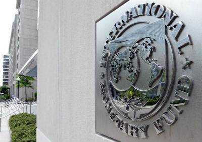 ԱՄՀ-ն Ադրբեջանում բանկերի փակում է կանխատեսում