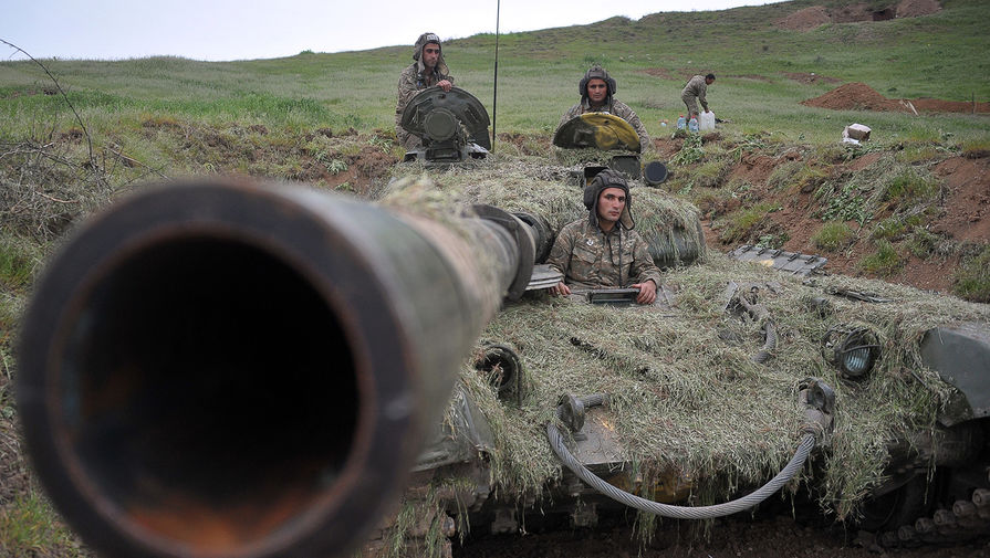 Сергей Лавров: Россия против военного решения в Нагорном Карабахе