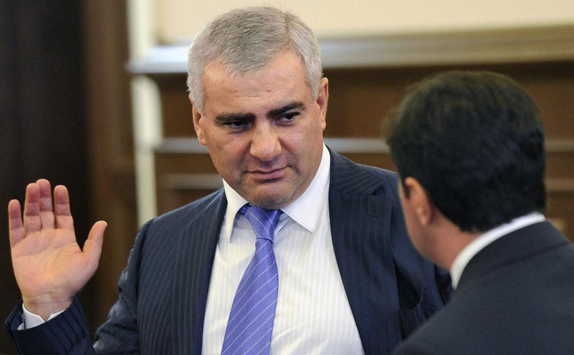 Самвел Карапетян вновь подал в суд на Никола Пашиняна
