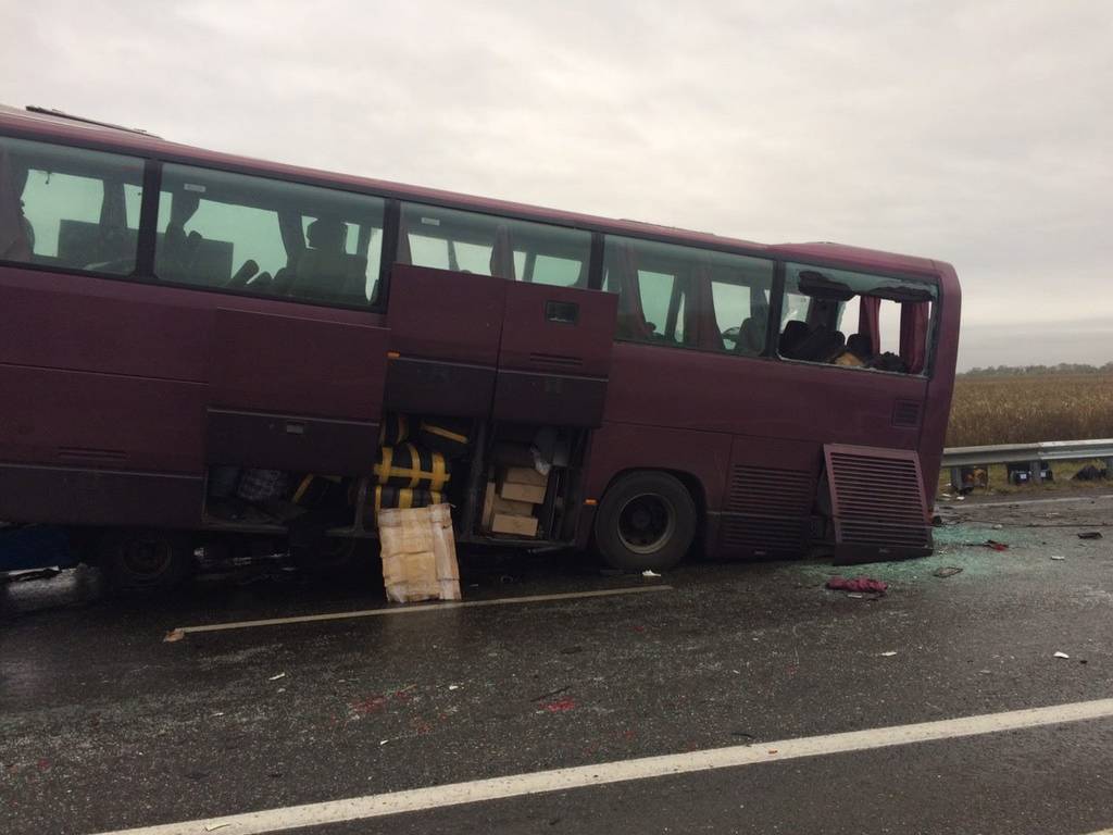 В результате ДТП с участием автобуса рейса Москва-Ереван погибли 5 человек