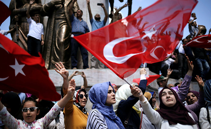 Дюндар: Волна репрессий в Турции является проверкой для Европы