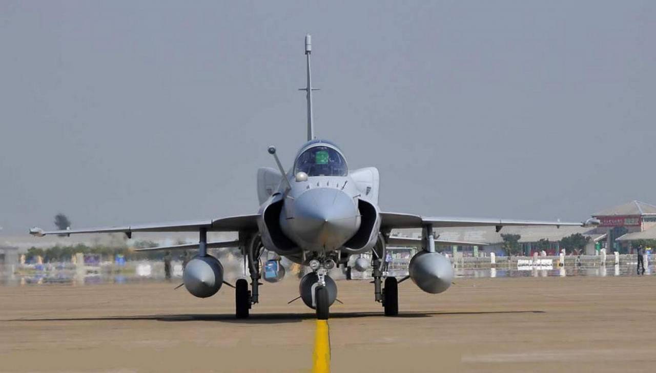 Պակիստանը պատրաստվում է JF-17 կործանիչներ արտահանել Ադրբեջան