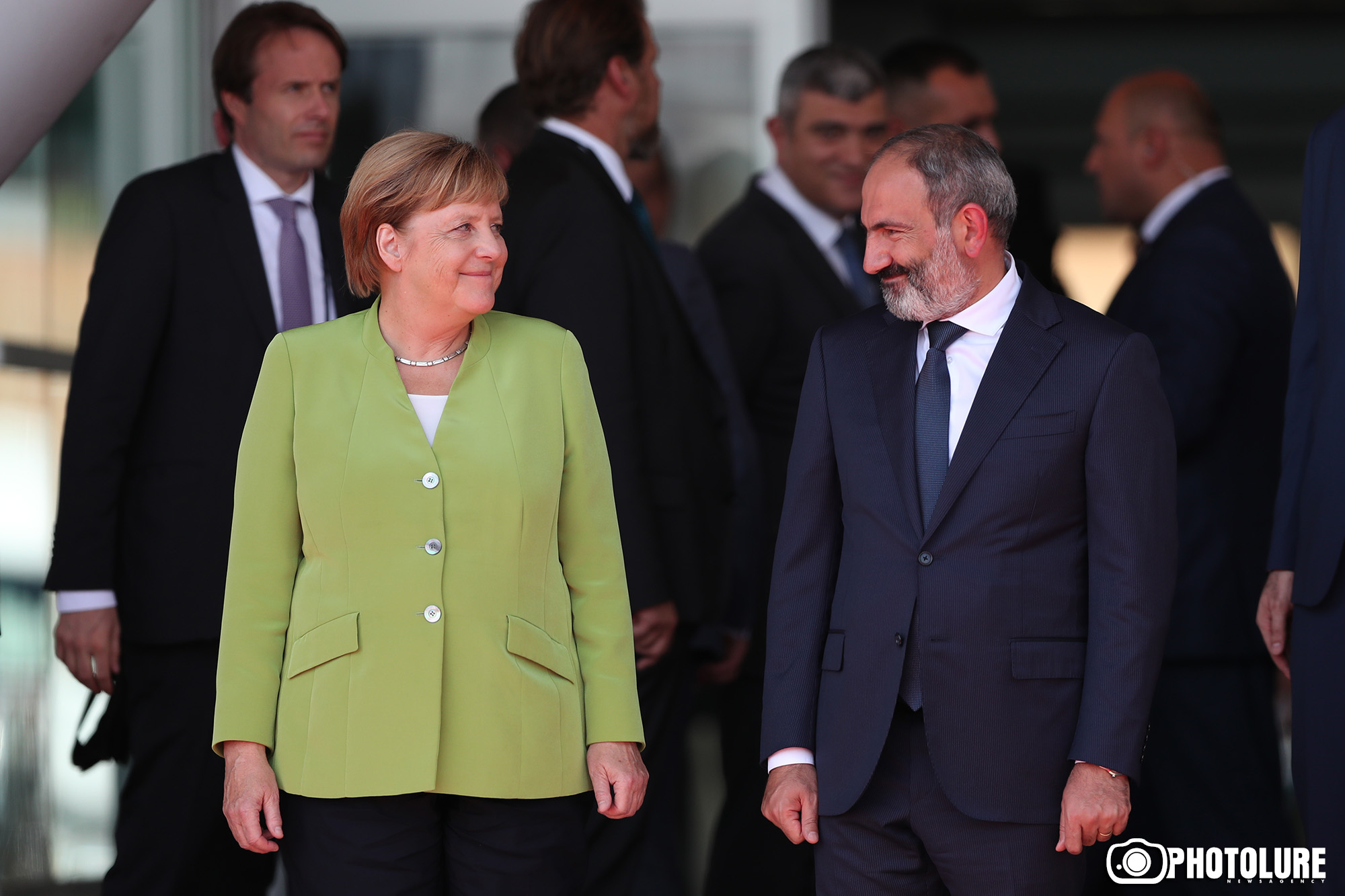 Канцлер Германии Ангела Меркель прибыла в Ереван