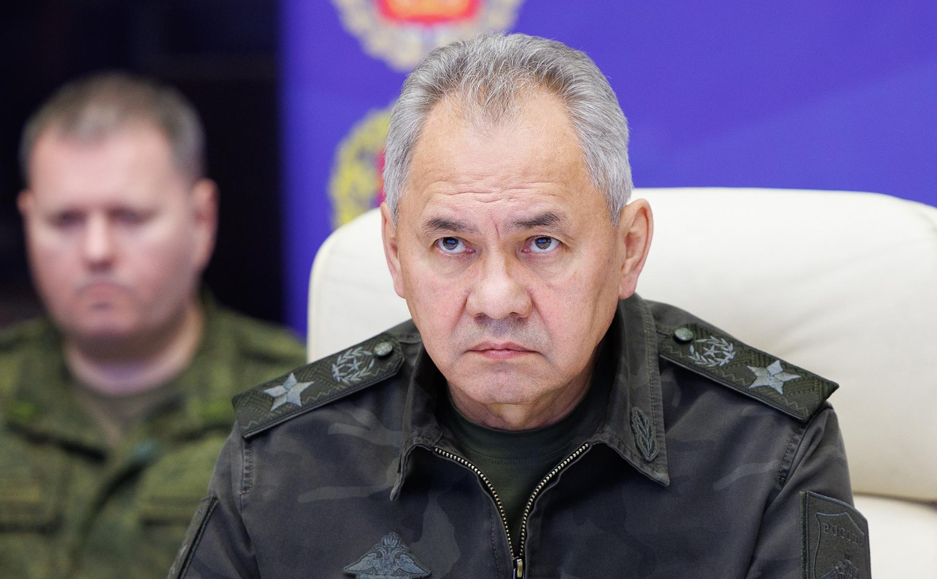 Руководство Армении ищет защиты у источника угрозы - Шойгу