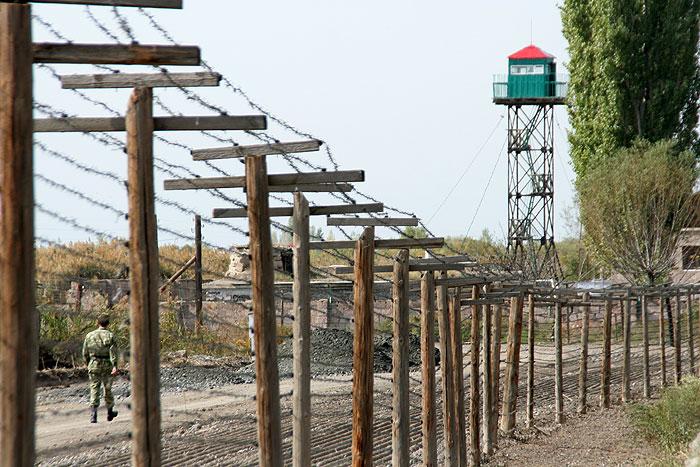 Бирюков: Российские пограничники с честью охраняют границы Армении