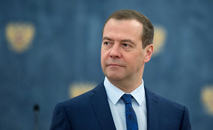 Медведев: Россию и Армению связывают вековые узы дружбы