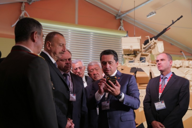 Алиев: Азербайджан продолжит приобретать современное оружие