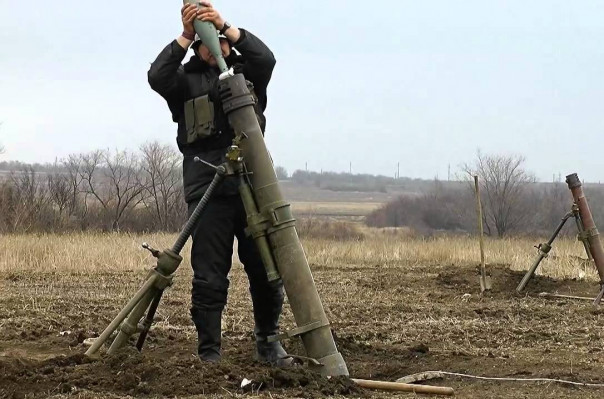 ВС Азербайджана обстреляли карабахские позиции из минометов и гранатометов
