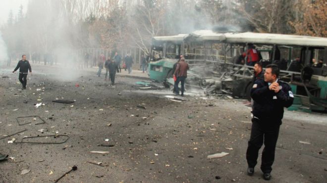 В Турции взорван автобус с военнослужащими: есть погибшие и раненные