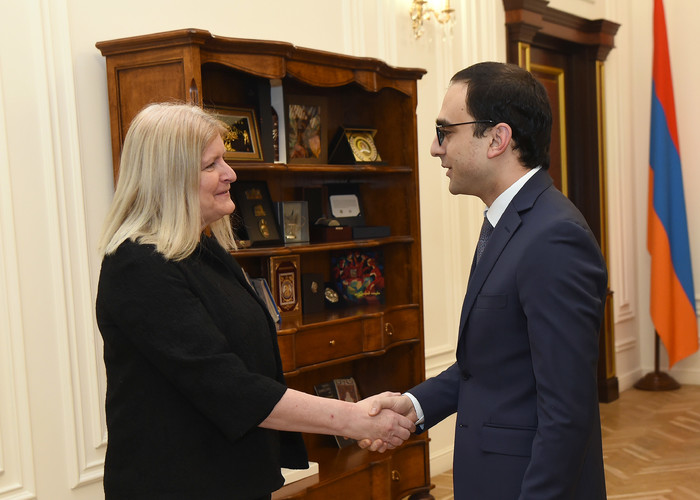 Великобритания поддерживает проводимые в Армении реформы - посол