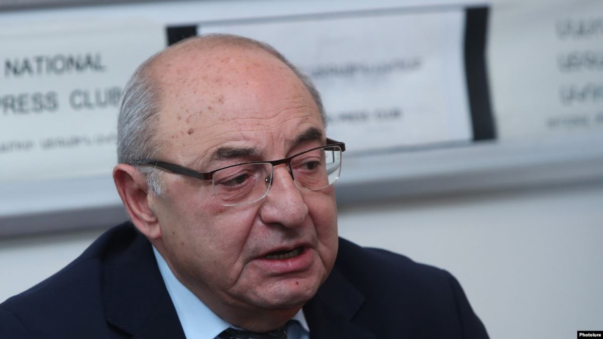 Глава Общественного совета Армении подал в отставку