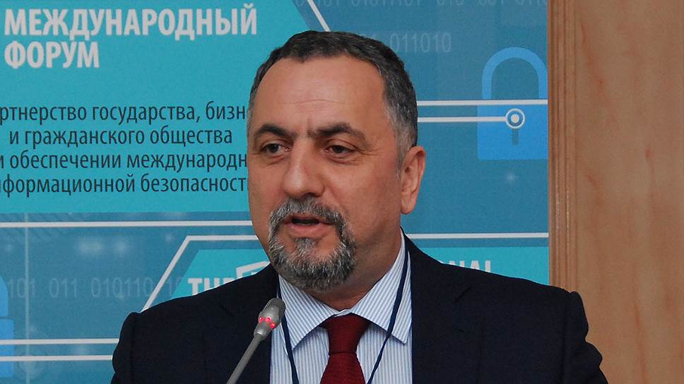 Владислав Гасумянов: никто не отказывается от взаимоотношений с Россией или от Армении