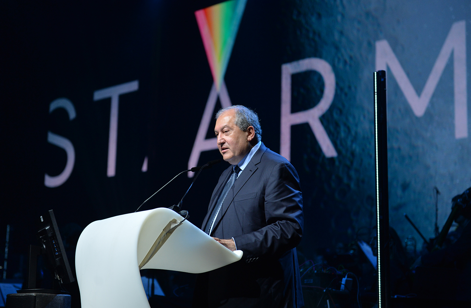 Армен Саркисян предложил VI Международный фестиваль STARMUS провести в Армении