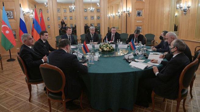 Вице-премьеры Армении, РФ и Азербайджана провели заседание трехсторонней рабочей группы
