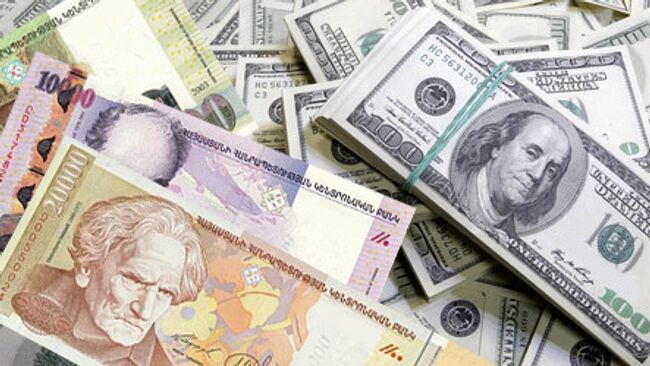 ЕАБР прогнозирует в 2025-м среднегодовой курс драма к доллару на уровне 392
