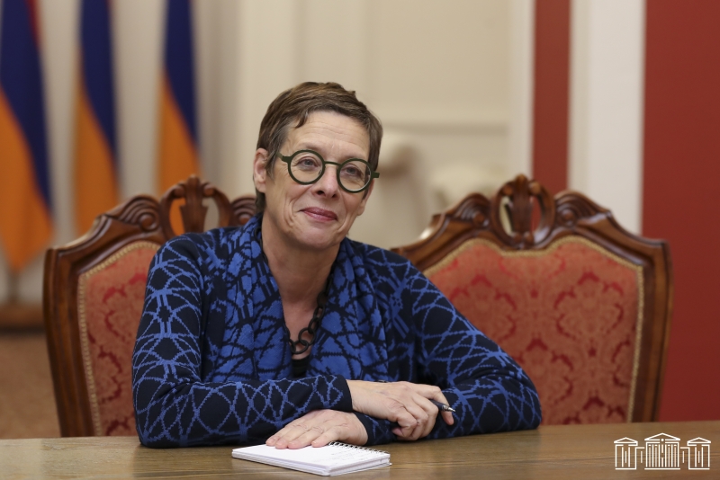 Посол Франции попросила представить ей процесс нормализации отношений Армения - Турция