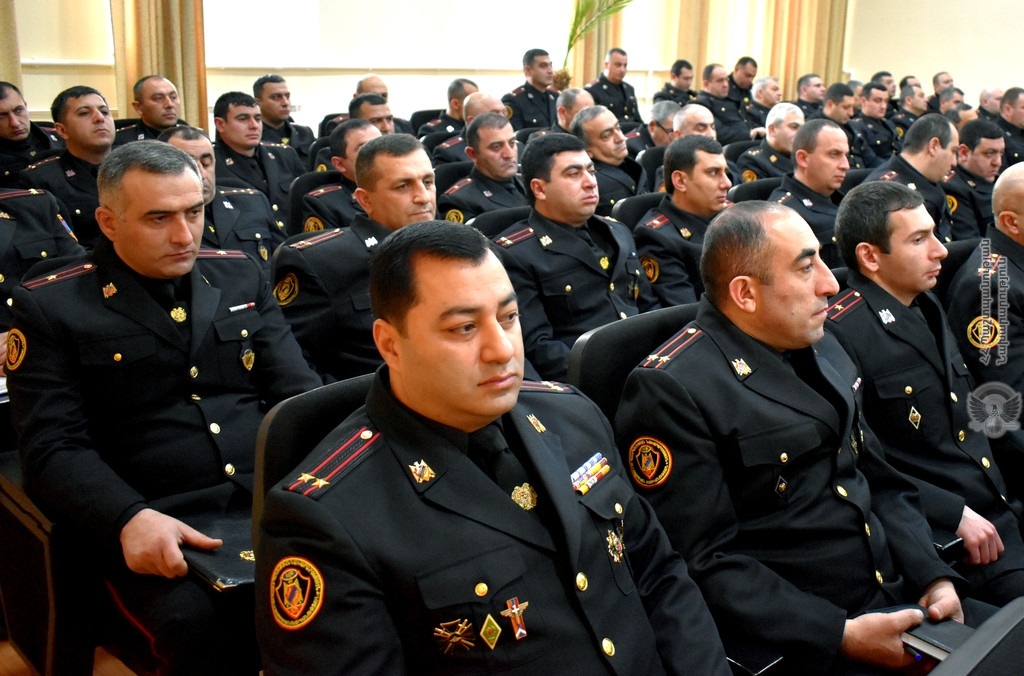 У главы военной полиции МО Армении обсудили борьбу с преступностью в армии