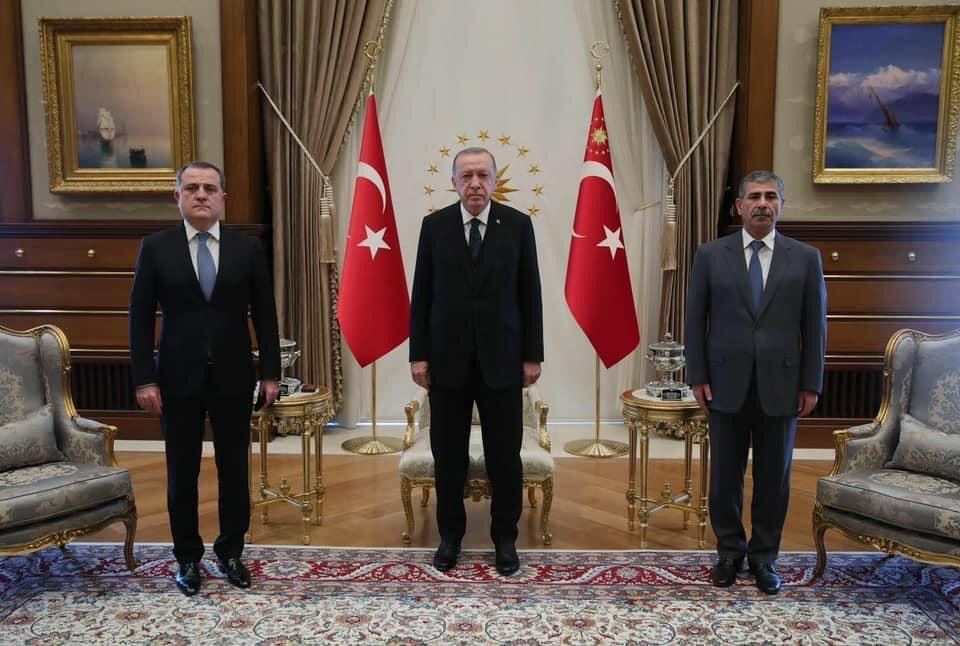 Эрдоган принял глав МИД и Минобороны Азербайджана